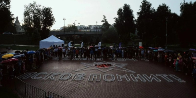 «Огненные картины войны» зажгли в Пскове - 2026-06-22 13:35:00 - 1