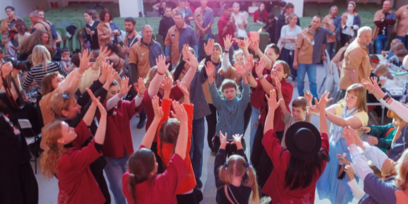 Фестиваль «Свет семейного очага» прошел в Печорах - 2026-07-09 13:35:00 - 1