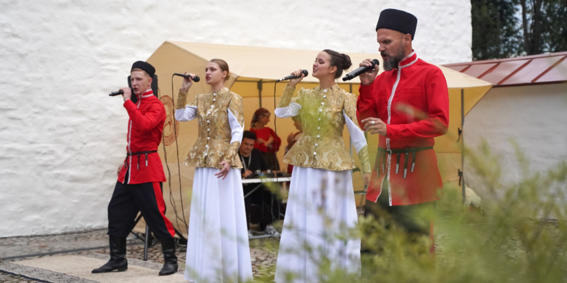 Спасы отметят в Псковском музее - 2026-07-21 09:35:00 - 1