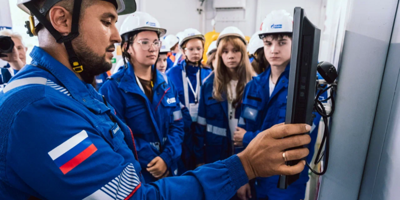 Школьники Псковской области познакомились с профессий нефтяника в Югре - 2026-07-28 12:35:00 - 1