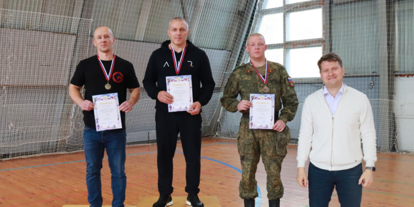 Спасатель стал победителем Кубка Псковской области по гиревому спорту - 2026-10-13 17:35:00 - 1