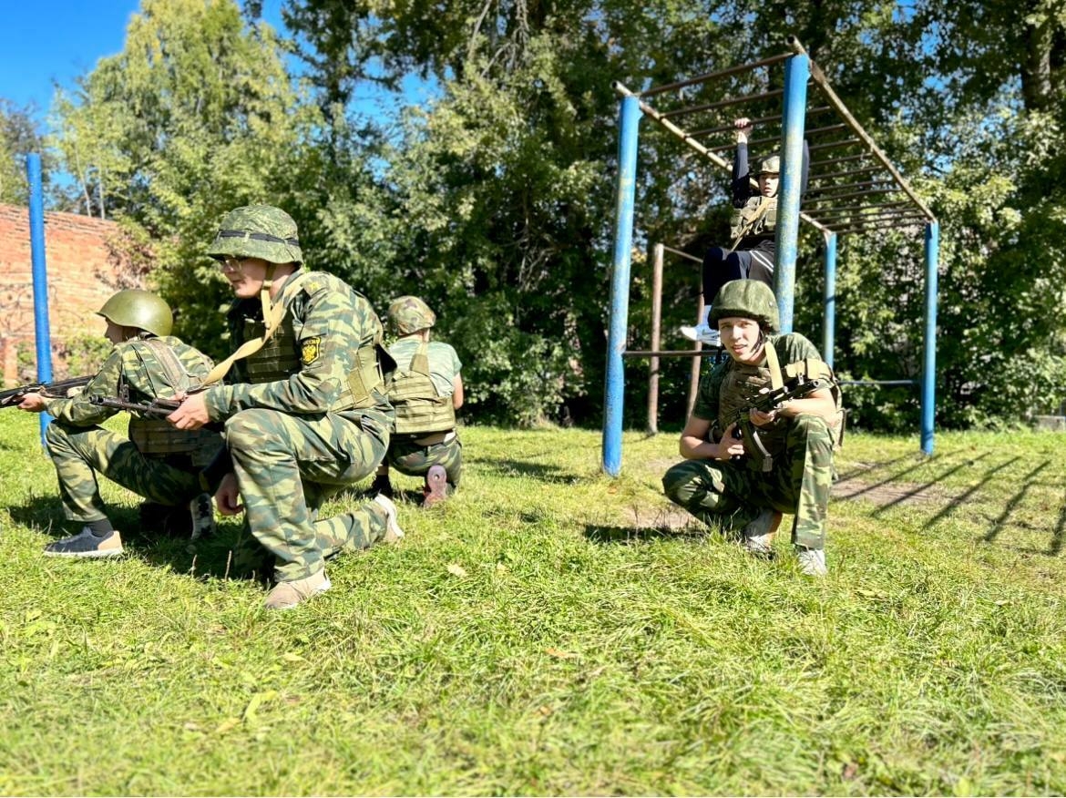 В «Освобождение заложников» сыграли великолукские школьники