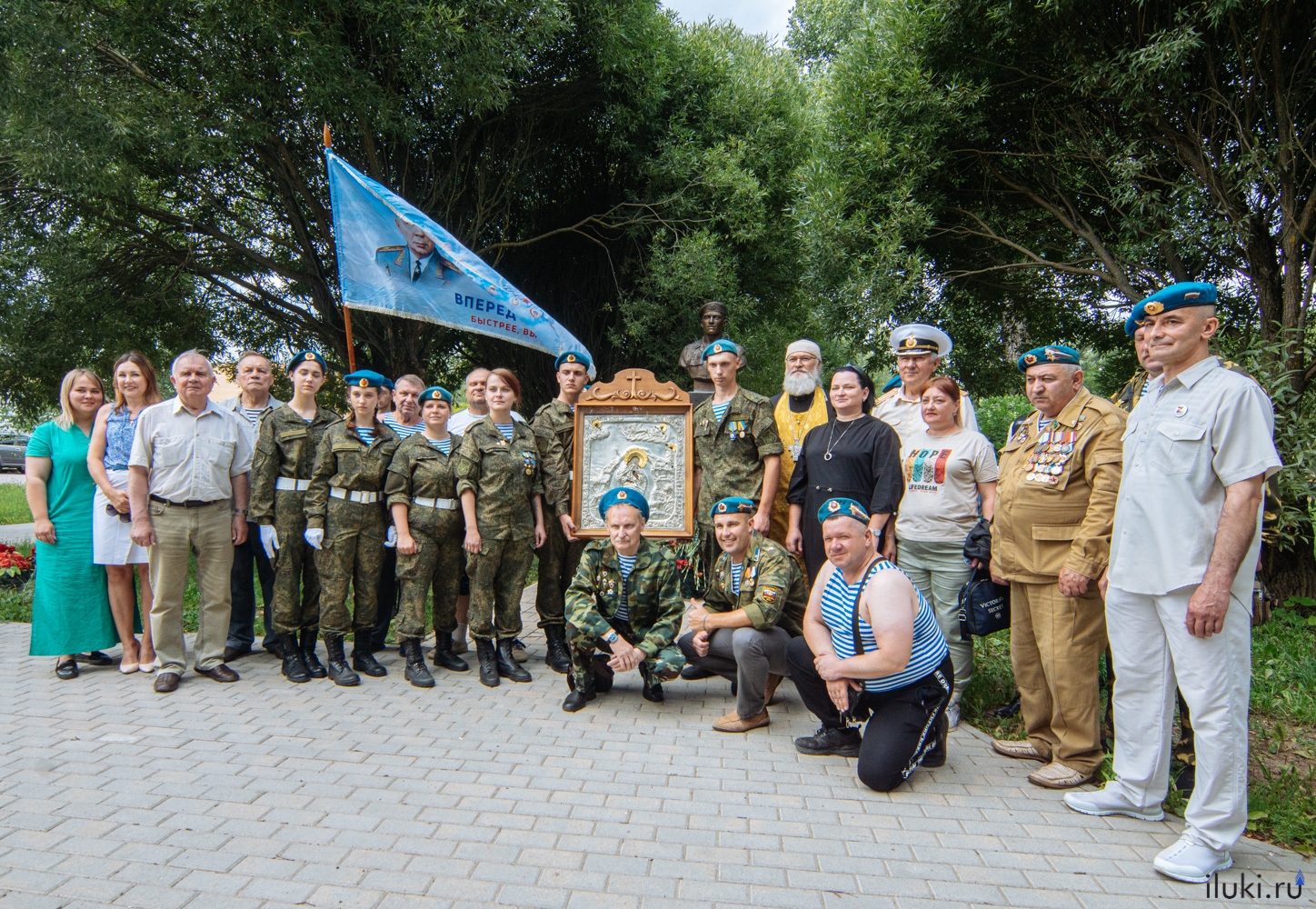 День ВДВ отметили в Великих Луках