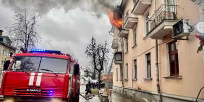 Псковские пожарные спасли жильцов многоквартирного дома - 2025-03-06 12:35:00 - 1