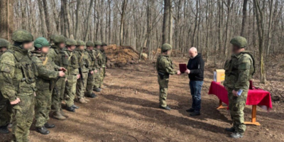 Военнослужащим 77-го гвардейского зенитного ракетного полка вручили награды - 2025-03-17 10:05:00 - 1