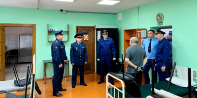 Прокурор Псковской области посетил великолукский исправительный центр - 2025-06-20 15:05:00 - 1