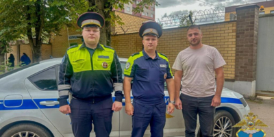 Бдительный таксист помог великолукским полицейским - 2025-08-26 12:05:00 - 1