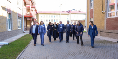 Псковский Социальный городок посетили парламентарии Северо-Запада - 2025-10-10 09:05:00 - 1