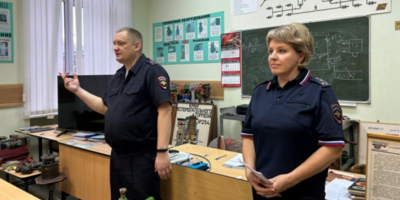 Великолукские полицейские провели лекцию для студентов - 2025-11-13 14:35:00 - 1