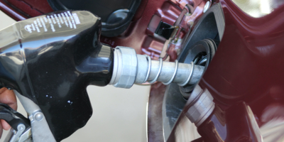 В Госдуме предложили дать отдельным категориям населения льготы на бензин - 2025-11-25 20:05:00 - 1