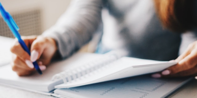 Великолучанка вышла в финал конкурса лучших школьных педагогов-библиотекарей - 2025-11-27 16:35:00 - 1