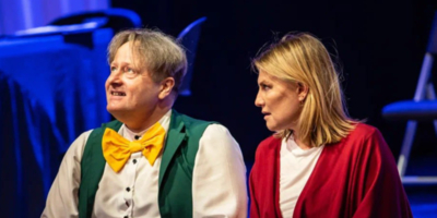 5 января в Великих Луках пройдет спектакль «Опасный холостяк» - 2025-12-04 11:05:00 - 1