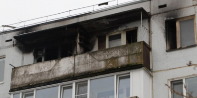 Псковские полицейские эвакуировали жильцов из горящего дома - 2025-12-10 11:05:00 - 1