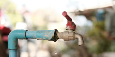 Еще две уличные водозаборные колонки отключат в Великих Луках - 2025-12-12 17:05:00 - 1