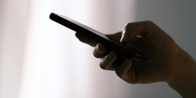 Банковские уведомления в России могут перевести из СМС в мессенджер Max - 2025-12-17 18:05:00 - 1