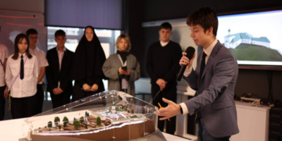 Воспитанники «Кванториума» представили проекты о жизни Снетогорского монастыря - 2025-12-25 15:35:00 - 1