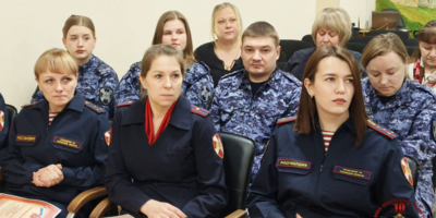 Сотрудников подразделения лицензионно-разрешительной работы поздравили в Пскове - 2026-02-12 17:05:00 - 1