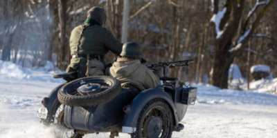 В Псковской области проходят съемки военной драмы «Самогон. Капкан на охотников» - 2026-02-19 12:35:00 - 1