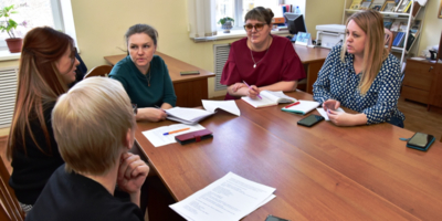 Проект «Грамотный квиз» стартовал в Великих Луках - 2026-04-07 15:05:00 - 1