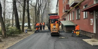 В Великих Луках начался ремонт дворов - 2026-04-10 17:35:00 - 1