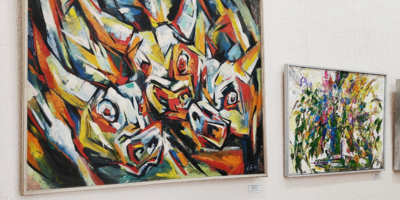 Выставка Бориса и Ростислава Лихановых открылась в Великих Луках - 2026-04-23 10:05:00 - 1