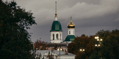 Православные христиане отмечают День Святой Троицы - 2026-05-31 09:05:00 - 1