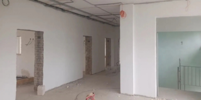 В Великих Луках продолжается ремонт школы №7 - 2026-06-11 17:05:00 - 1
