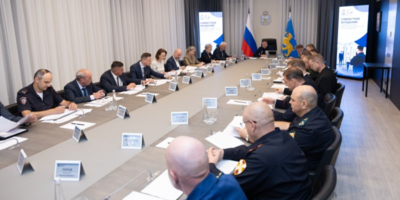 Вопросы безопасности школ региона в День знаний обсудили в Пскове - 2026-08-27 13:05:00 - 1