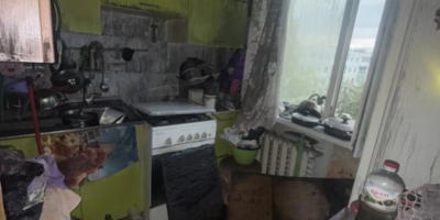 На пожаре в многоквартирном псковском доме погибла женщина - 2026-09-14 17:05:00 - 1