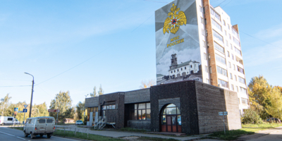 В Великих Луках завершили работу над двумя новыми муралами - 2026-10-02 11:12:00 - 1