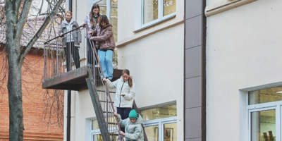 Антитеррористическая тренировка прошла в великолукской художественной школе - 2026-10-16 14:05:00 - 1