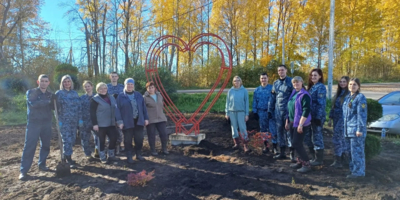 В Великих Луках помогли благоустроить берег пруда в Переслегино - 2026-10-21 13:05:00 - 1