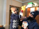 В Великих Луках продолжается акция «Полицейский Дед Мороз» - 2021-12-30 17:35:00 - 6