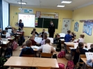 В Великих Луках сотрудники ГИБДД встретились со школьниками - 2021-12-16 09:35:00 - 5