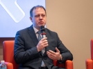 Санкции не помешают поставкам компьютеров в российские школы - 2022-05-08 19:00:00 - 4