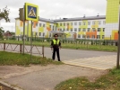 Правила дорожного движения напомнили великолукским школьникам и их родителям - 2022-09-01 11:35:00 - 3