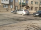 На проспекте Гагарина в Великих Луках столкнулись две легковушки - 2022-04-14 09:48:57 - 3