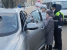 В Великих Луках прошла акция ГИБДД «Елка безопасности» - 2021-12-24 10:35:00 - 6