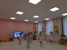 Сотрудники Госавтоинспекции провели викторину для маленьких великолучан - 2023-06-30 13:35:00 - 5