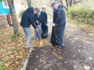 Юные футболисты Великих Лук поучаствовали в экологической акции - 2023-10-13 11:35:00 - 8