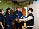 Сотрудники УФСИН осуществляют детские новогодние мечты - 2022-12-17 14:05:00 - 4