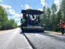 На трассе «Псков – Кислово – Палкино» укладывают асфальт - 2023-07-19 17:35:00 - 4