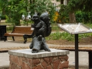 В Пушкинском сквере в Великих Луках появились фигуры из сказок - 2023-07-04 14:34:00 - 8