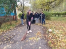 Юные футболисты Великих Лук поучаствовали в экологической акции - 2023-10-13 11:35:00 - 4