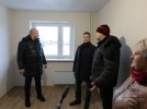 Ключи от новых квартир вручили псковским переселенцам из аварийного жилья - 2023-12-25 10:05:00 - 7