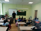 Полицейские Великолукского района провели профилактическую акцию для школьников - 2023-03-23 10:35:00 - 4