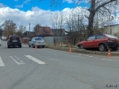 В Великих Луках автомобиль вылетел на тротуар и сбил знак пешеходного перехода - 2021-04-23 14:15:00 - 4
