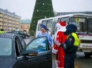 Дед Мороз и Снегурочка пожелали псковичам безопасных дорог - 2024-12-26 16:35:00 - 19