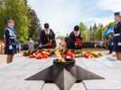 Великие Луки отмечают 80-ю годовщину Победы - 2025-05-09 14:34:00 - 32