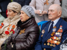 Великие Луки отмечают 80-ю годовщину Победы - 2025-05-09 14:34:00 - 28